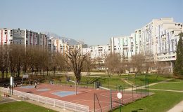 640px-Parc_Jean_Verlhac_2_-_Grenoble